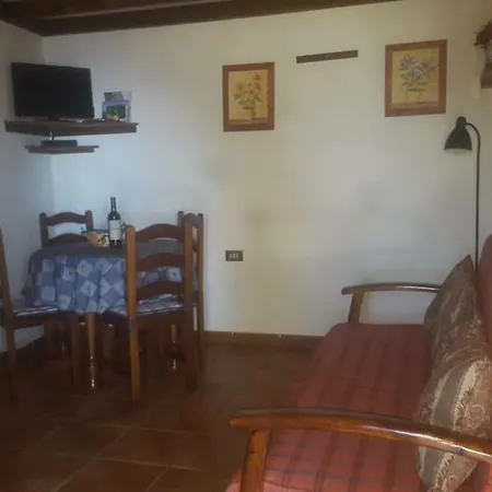 Holiday Calle La Piedra - 4 בית נופש